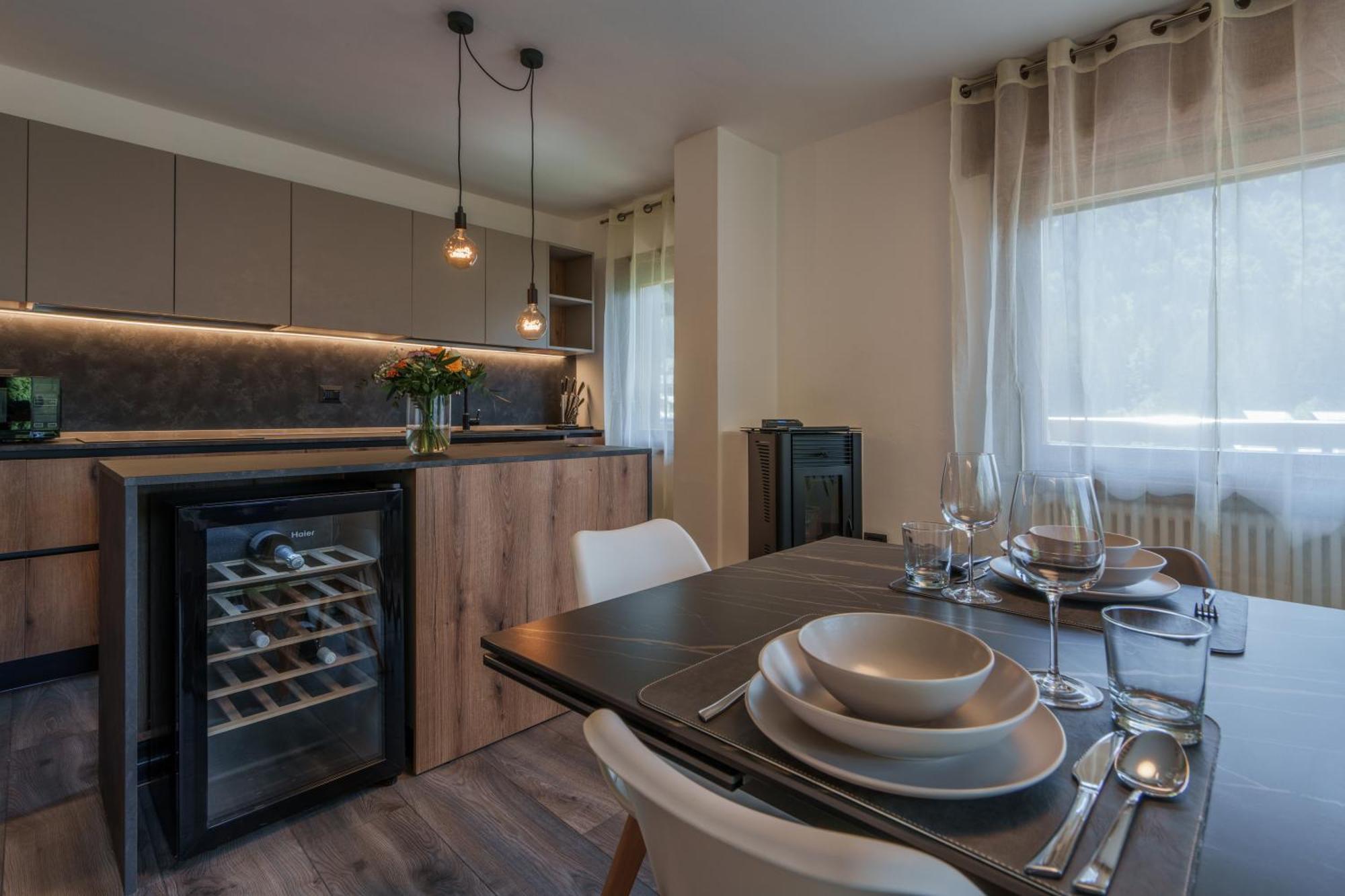 Area Apartments Madonna エクステリア 写真