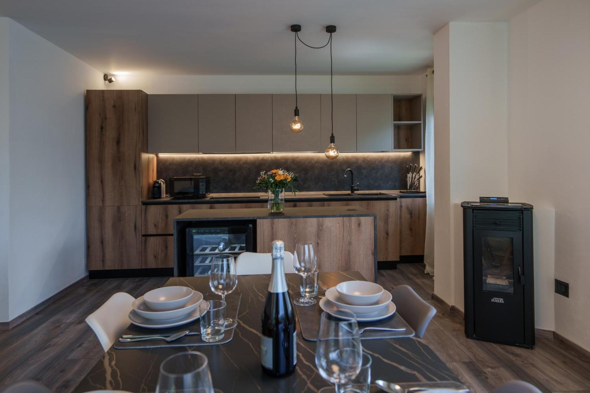 Area Apartments Madonna エクステリア 写真