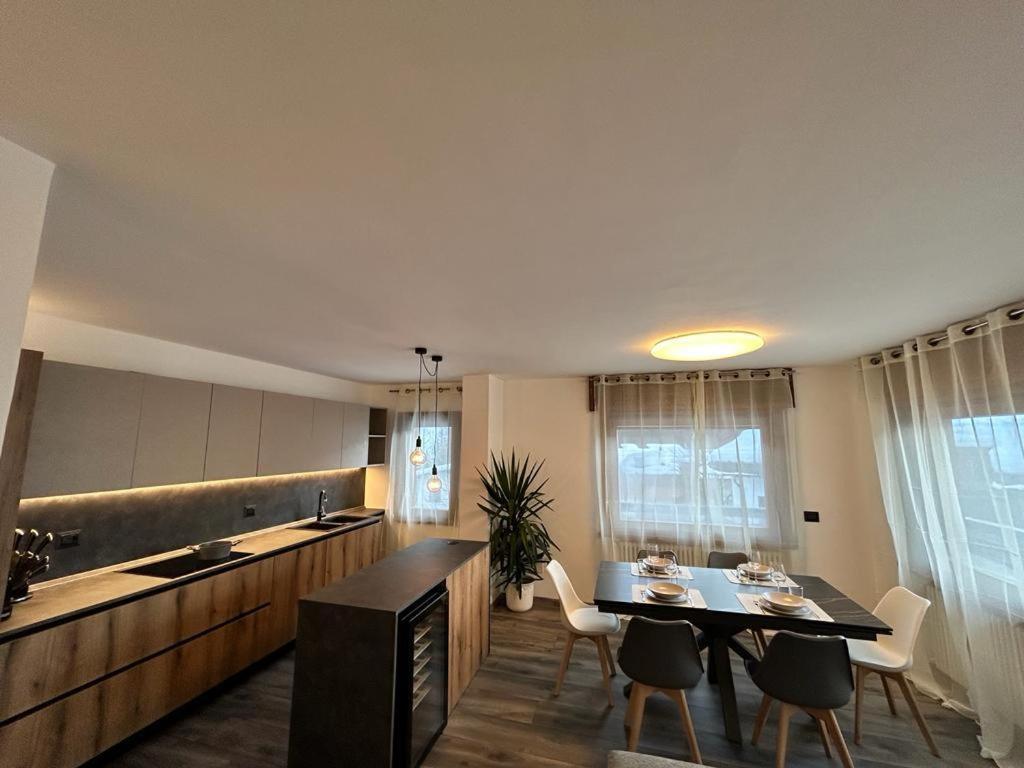 Area Apartments Madonna エクステリア 写真