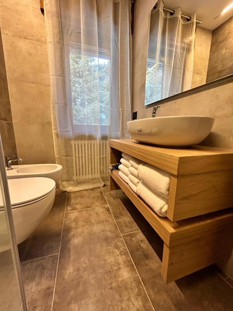 Area Apartments Madonna エクステリア 写真
